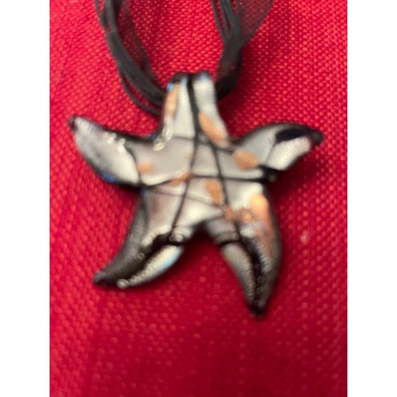 Pretty blown glass starfish necklace with matching earrings set: Handmade - Picture 5 of 9